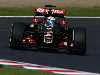 Renault zamierza przejąć team Lotus
