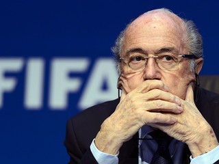 Coca-Cola i McDonald's żądają rezygnacji Blattera