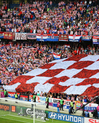 Polish football fans with hope for match Poland against Scotland