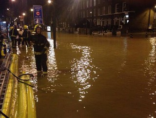Londyn zalany przez "rzekę ścieków"