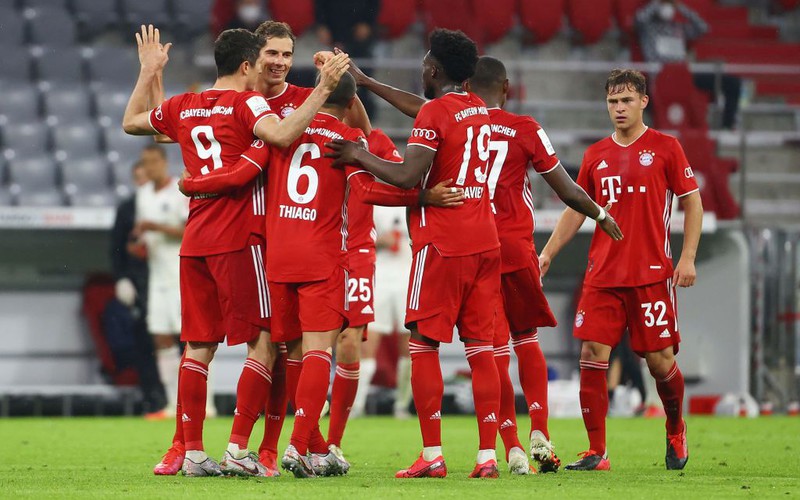 Bayern can win the title today, Lewandowski pauses