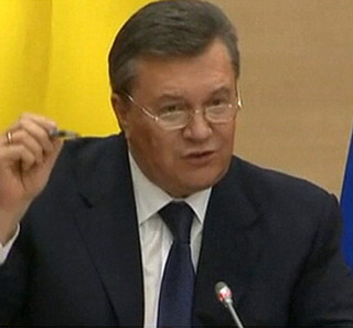 Janukowycz przeprasza rodaków. "Będę walczyć o przyszłość Ukrainy"
