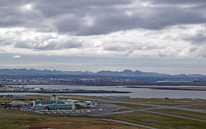 Islandia: Na lotnisku Keflavik rozpoczęto testowanie podróżnych na Covid-19