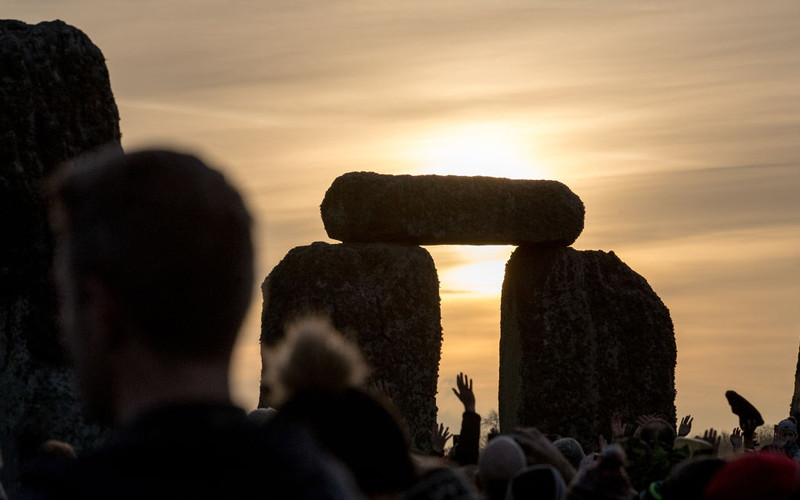 Giant circle of shafts discovered close to Stonehenge