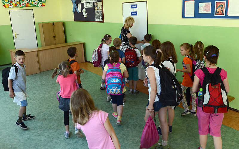 Poland: The dates for the school re-opening were given