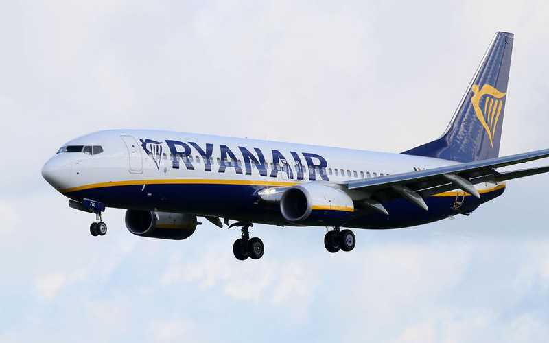 Rząd Walii apeluje do Ryanaira o odwołanie wszystkich lotów