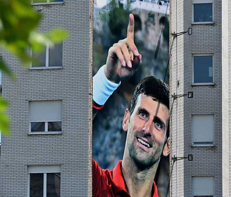 Największy na świecie portret Djokovica na 264 metrach kwadratowych