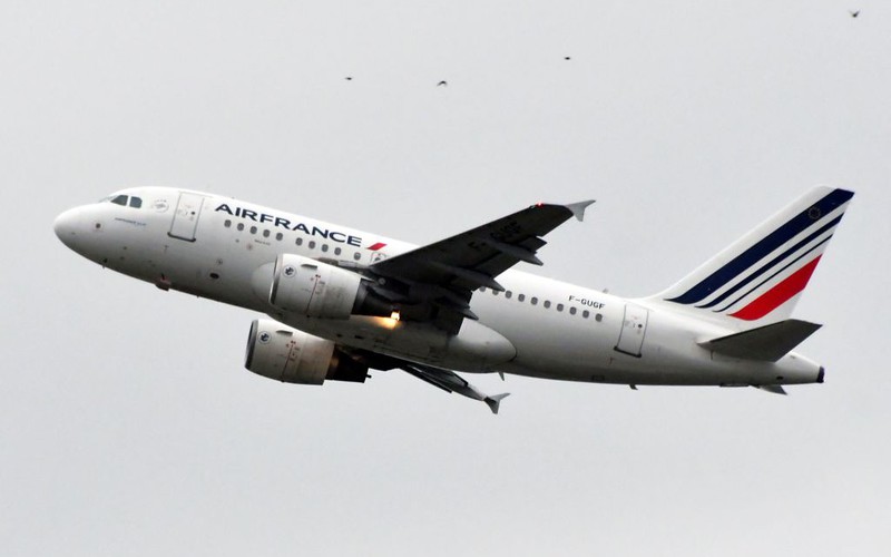 Z Kraków Airport polecimy Air France do Paryża