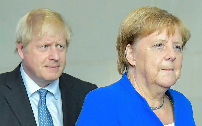 Johnson tells Merkel UK ready to go without EU trade deal
