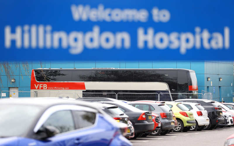 Londyn: Fala zakażeń koronawirusem w szpitalu. Zamknięto oddział A&E