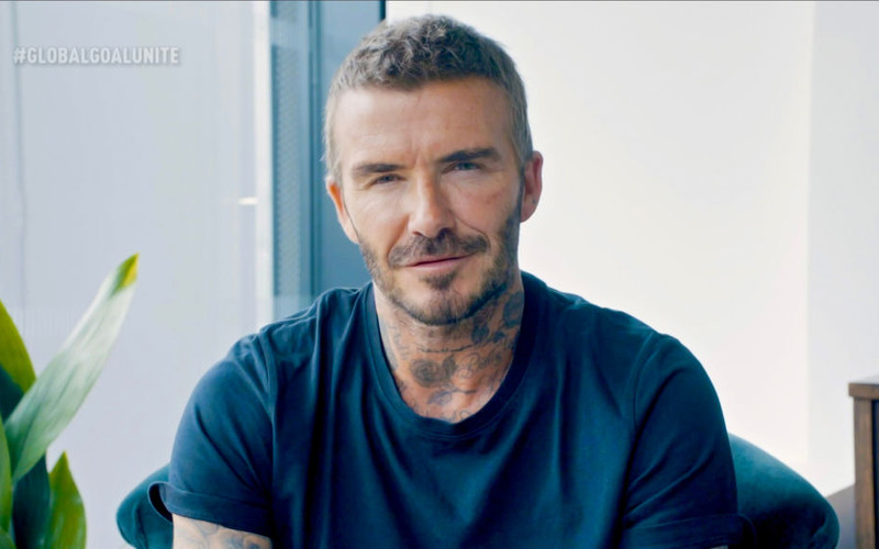David Beckham wręczył specjalną koszulkę 100-letniemu weteranowi