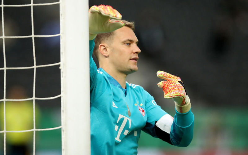 Na wakacjach w Chorwacji Neuer został bramkarzem piłki... wodnej