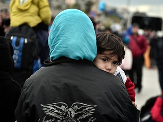 Uchodźcy przybywają do Norwegii. Ta sięga po rezerwy z ropy