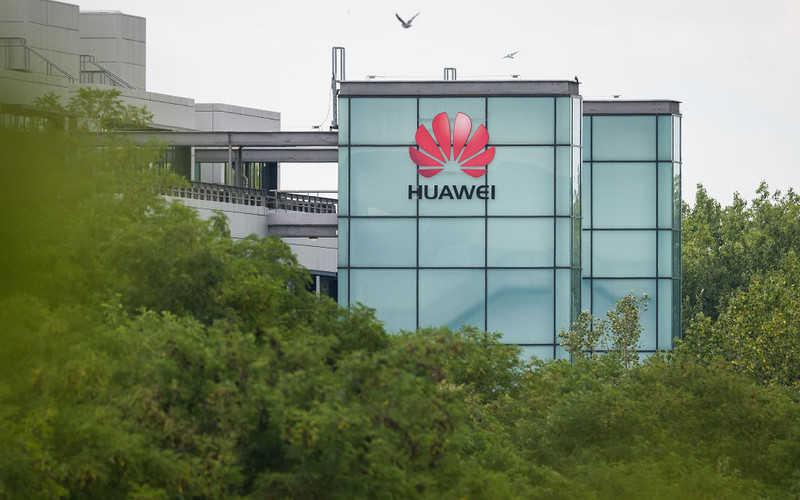 Media: Decyzja UK w sprawie Huawei to skutek nacisków ze strony USA