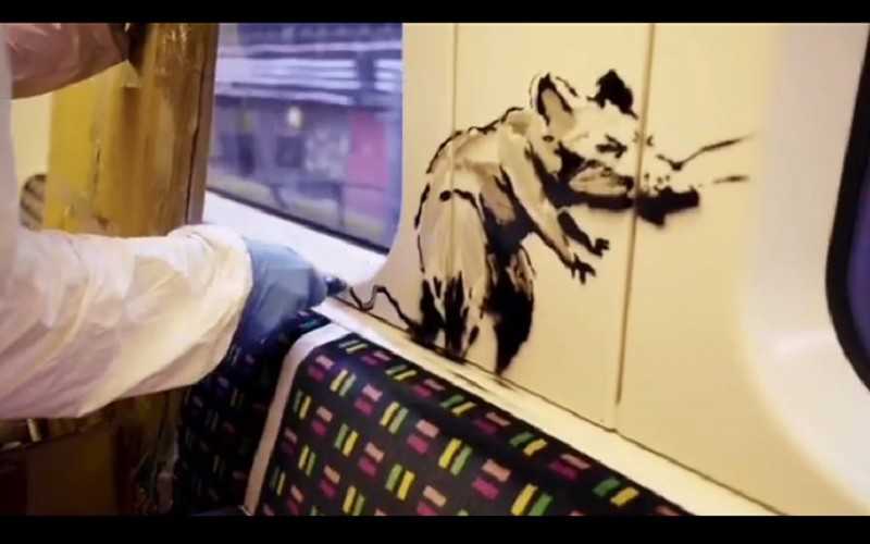 Londyn: Służby sprzątające metro usunęły pracę Banksy'ego