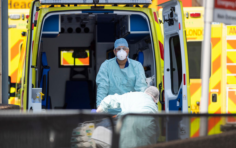  £3 mld dla NHS na przygotowania do drugiej fali pandemii