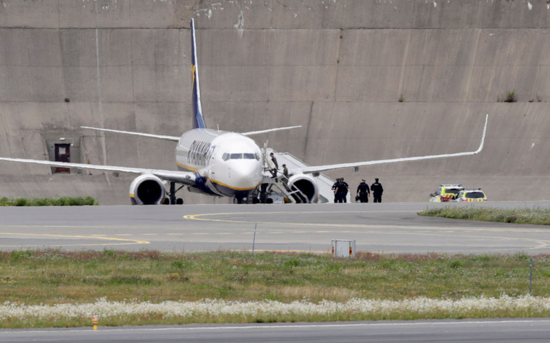 British man, 51, arrested in Oslo after bomb threat on Ryanair flight