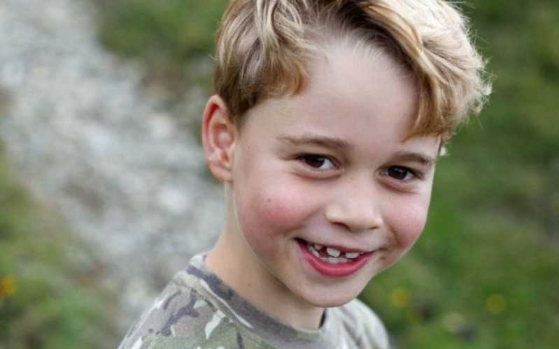 Prince George photos mark seventh birthday