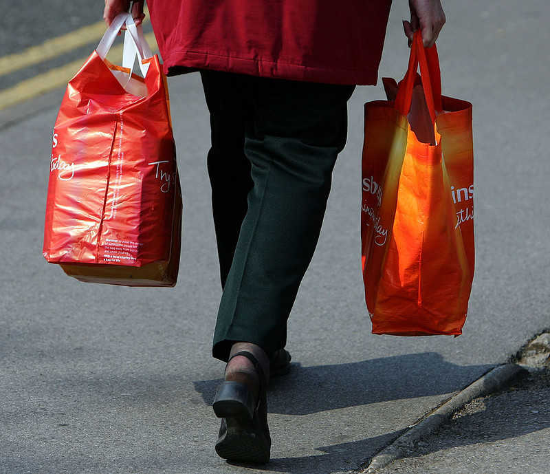 Single-use plastic bag sales down 95% since 5p charge brought in