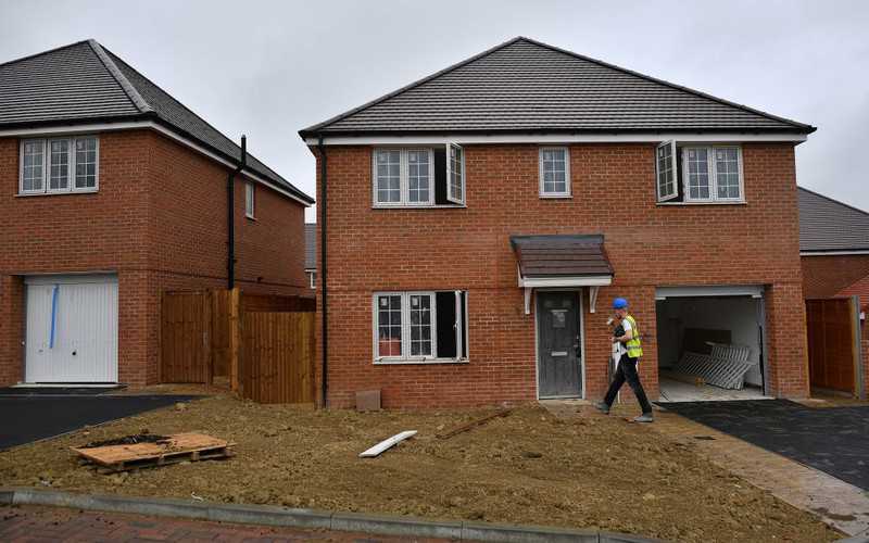 Anglia: "Automatyczne" pozwolenia na budowę dla nowych domów