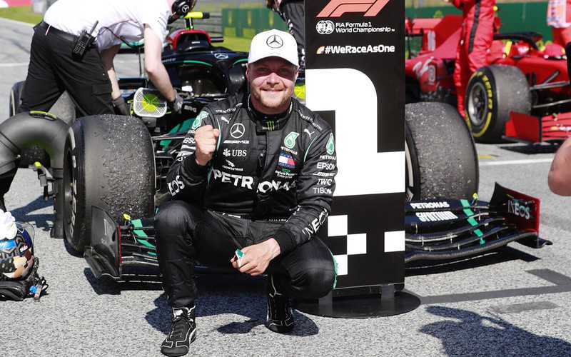F1: Bottas przedłużył o rok kontrakt z Mercedesem