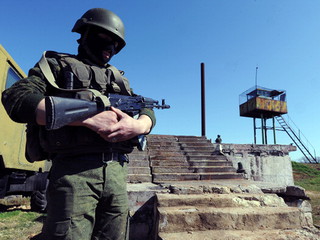 Russian troops opened fire at Crimea base