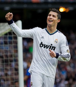 Złoty But: Ronaldo dogonił Suareza