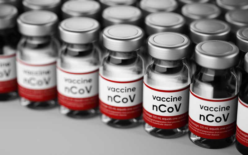 British experts warn against a Russian vaccine. "It's a population experiment"