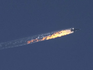Turcja zestrzeliła rosyjski samolot. Putin ostrzega przed "tragicznymi konsekwencjami"