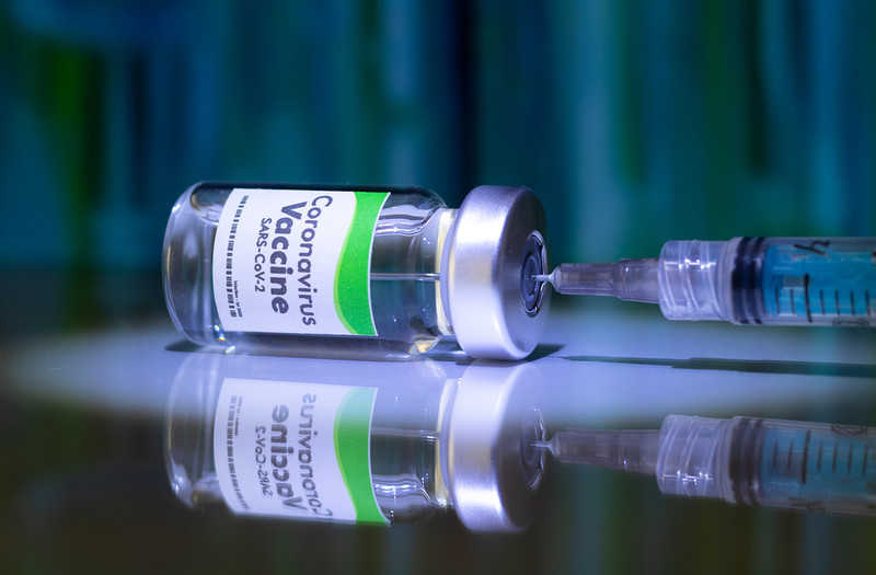Wielka Brytania zawarła kolejne dwie umowy na zakup potencjalnej szczepionki na Covid-19