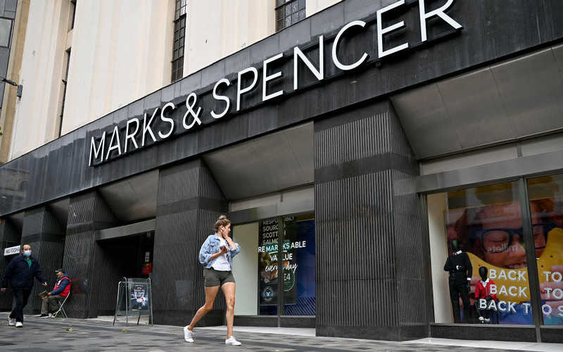 Sieć sklepów Marks & Spencer zwolni 7 000 osób