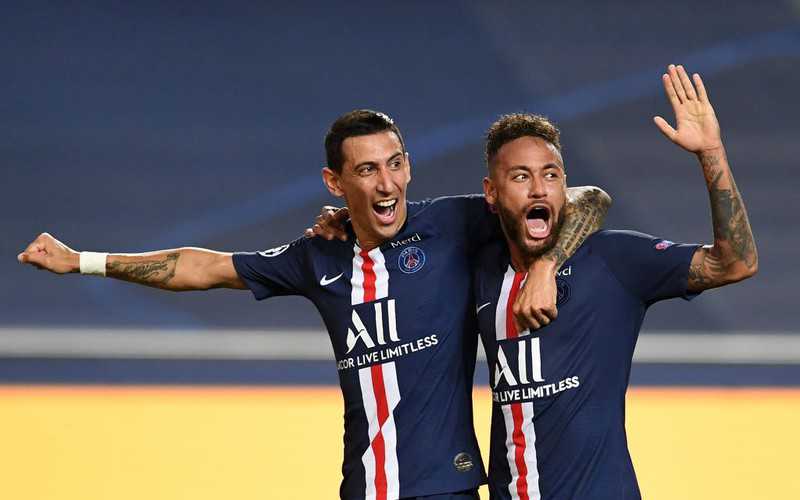 Paris Saint-Germain qualify for Champions League final F