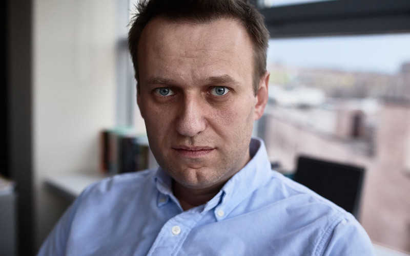 Russian opposition leader Alexei Navalny 'poisoned'