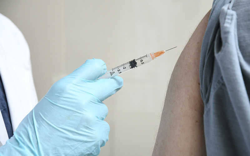 German institute says coronavirus vaccinations could start in early 2021