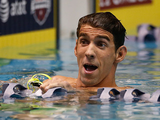 Michael Phelps feels at home, posts win at King County Aquatic Center