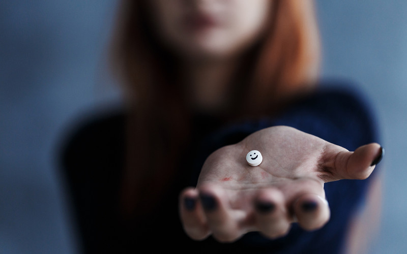 USA: Naukowcy zbadają, czy można leczyć depresję za pomocą narkotyków