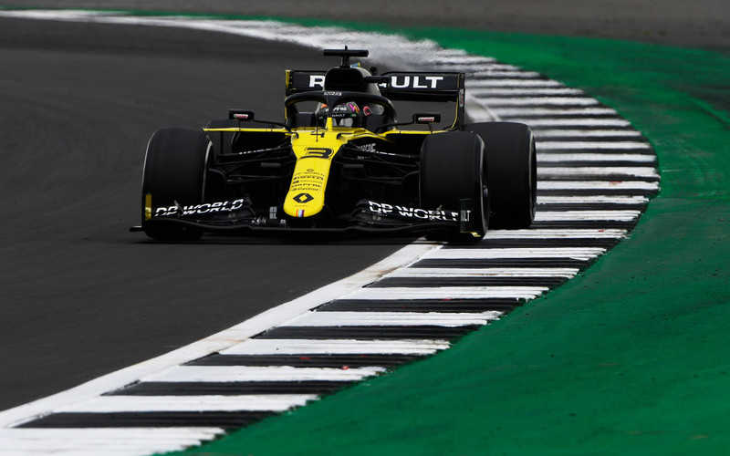 Formuła 1: Renault zmienia nazwę 