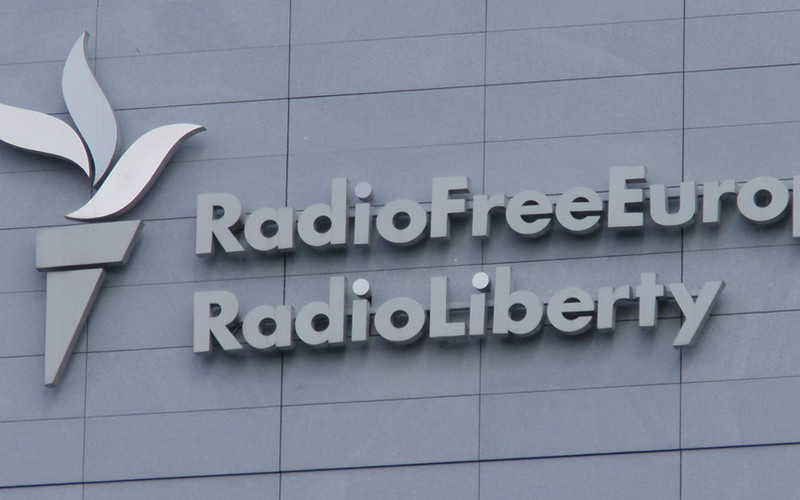 Hungary: Radio Free Europe resumed broadcasting