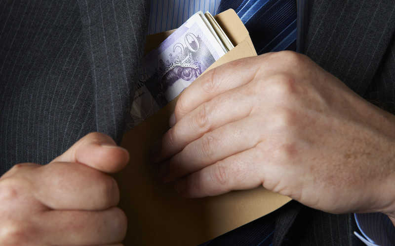 UK: Błędy i oszustwa w programie subsydiowania pensji sięgają £3,5 mld