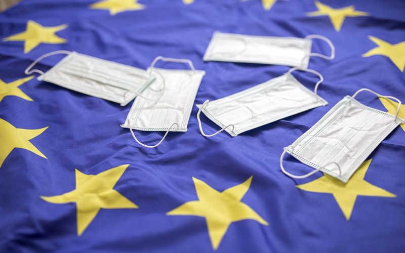 UE: KE rozpoczyna testy, by połączyć unijne aplikacje do śledzenia kontaktów