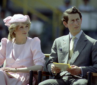 Księżna Diana "donosiła na Karola"