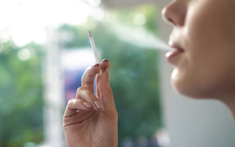 Uzależnieni od narkotyków i tytoniu są bardziej narażeni na Covid-19