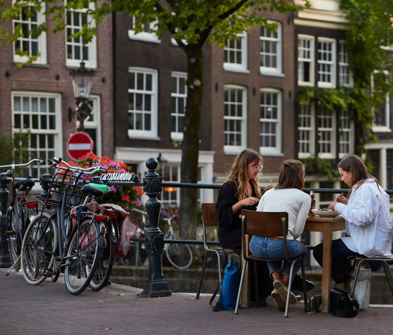 Holandia: Najwyższa liczba nowych zakażeń koronawirusem w ciągu doby