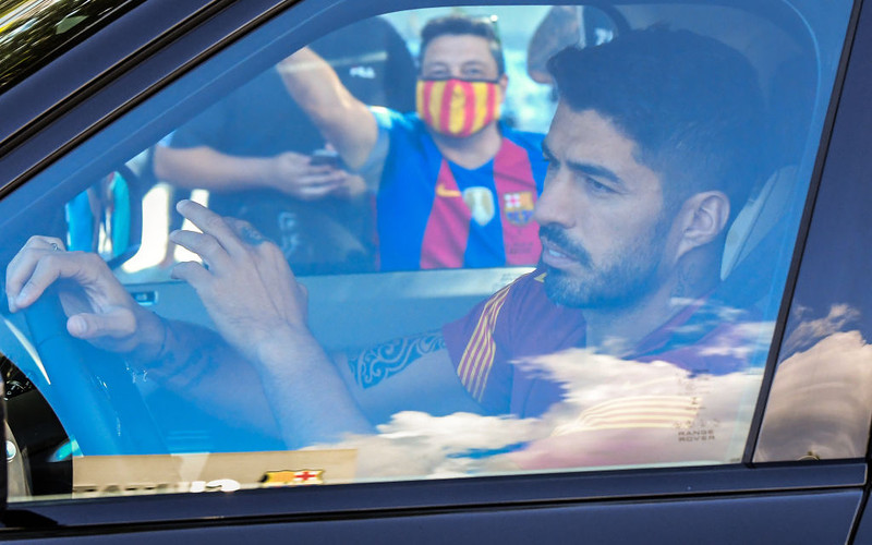 Luis Suarez przenosi się z Barcelony do Atletico Madryt 