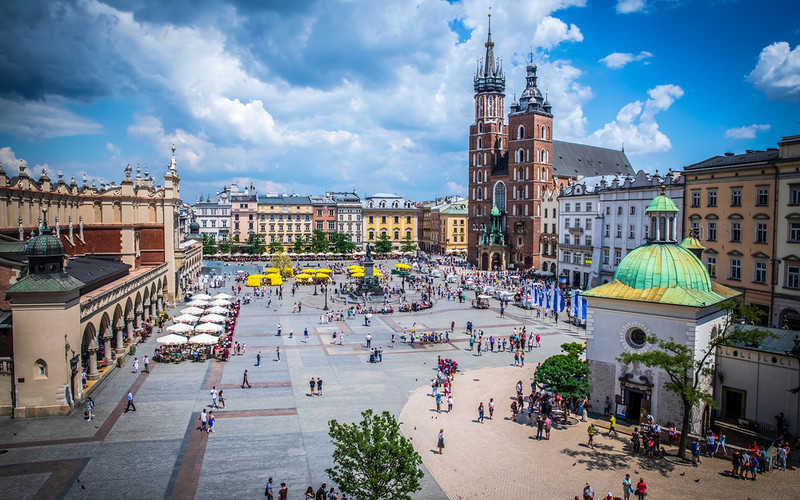 British media: There is a growing interest in traveling to Poland