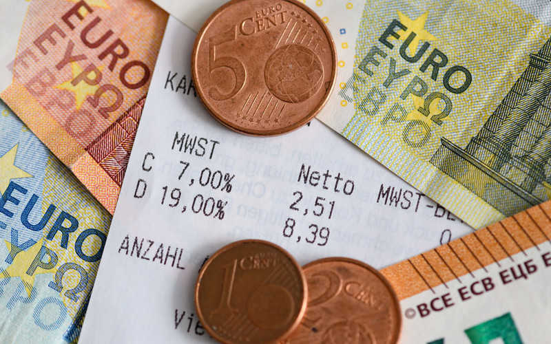 EU eyes phasing out smallest euro cent coins