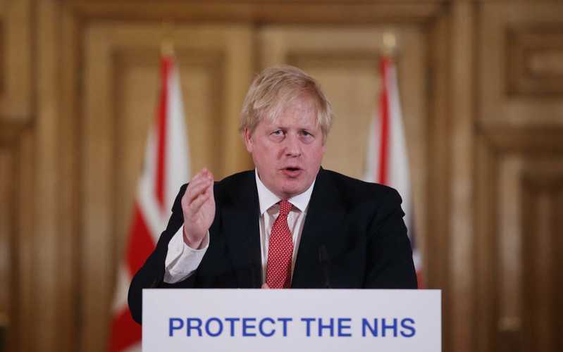 Rekord zakażeń w UK. Boris Johnson przemówi dzisiaj do narodu