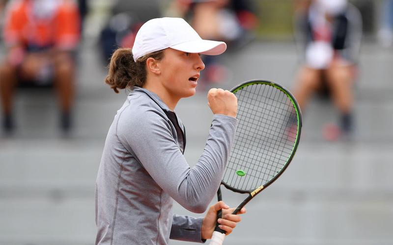 Iga Świątek awansowała do trzeciej rundy French Open