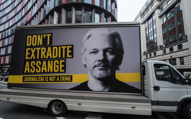 Decyzja w sprawie ekstradycji Juliana Assange'a 4 stycznia