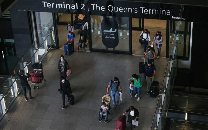 Ewakuacja lotniska Heathrow. Wykryto "podejrzany przedmiot" na Terminalu 2